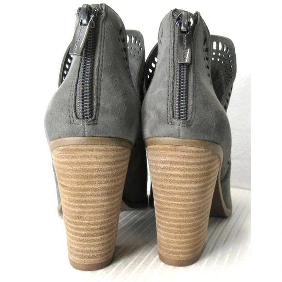 Vince Camuto FILEANA Ankle Bootie Suede Leather Split Shaft Heeled Gray Zip Sz 7 - Picture 4 of 8